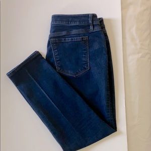 LOFT Curvy Skinny Ankle Jeans